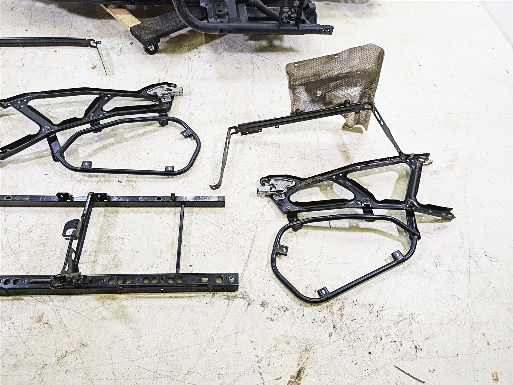 2021 Polaris RZR1000 XP Premium Straight Main Frame & Door Frames With Texas Salvage Title 1024526 {{ shop.shopifyCountryName }} - Mototech271