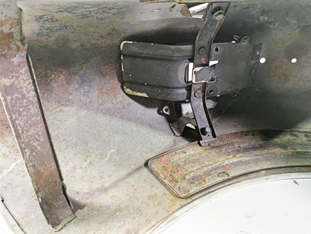 2004 Victory Kingpin Rear Fender Bronze Mist Pearl White - Dent 1014214 {{ shop.shopifyCountryName }} - Mototech271
