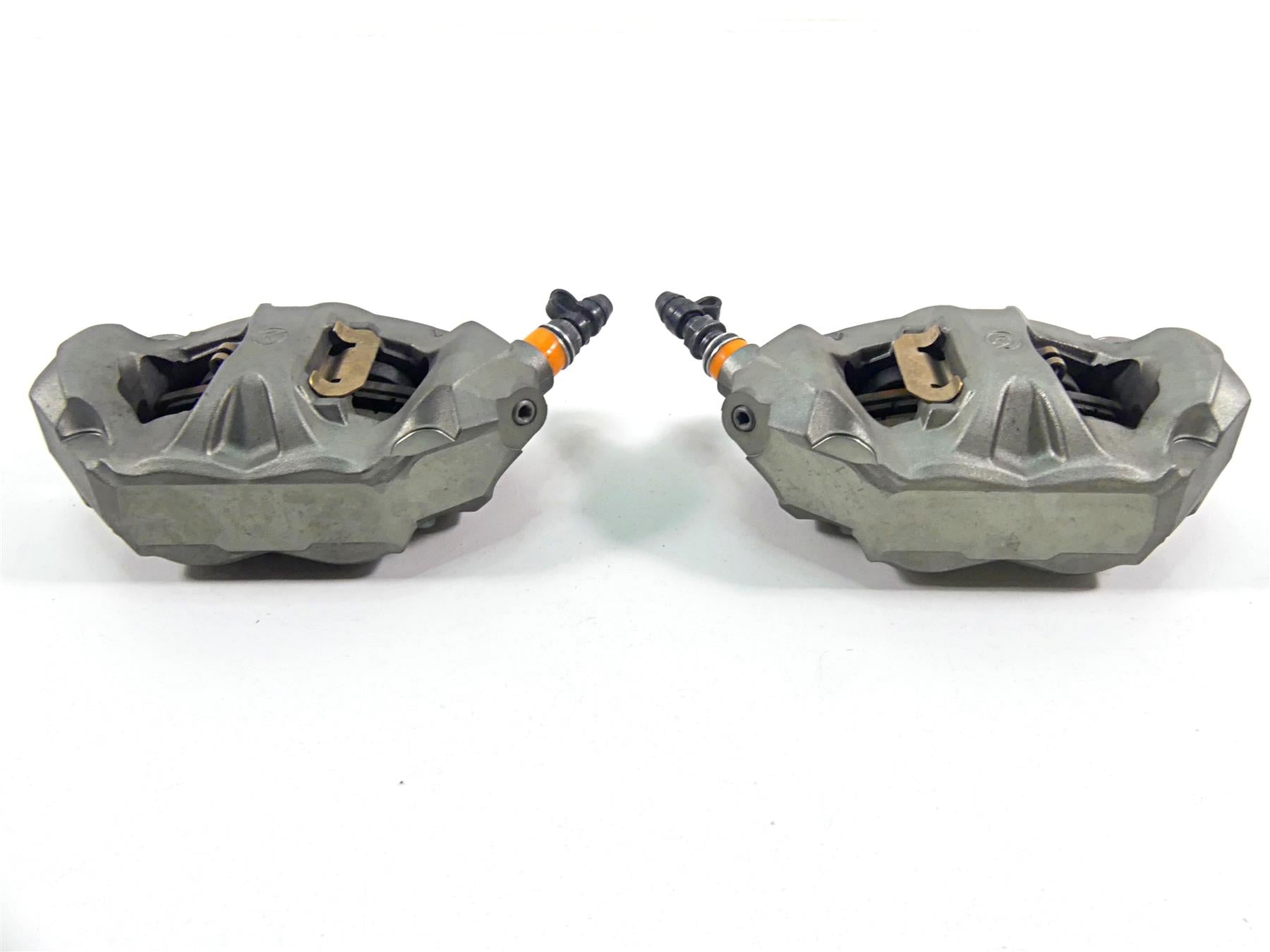 2022 Triumph Speed Triple 1200 RS Front Brembo 100mm Brake Caliper Set T2028970 {{ shop.shopifyCountryName }} - Mototech271