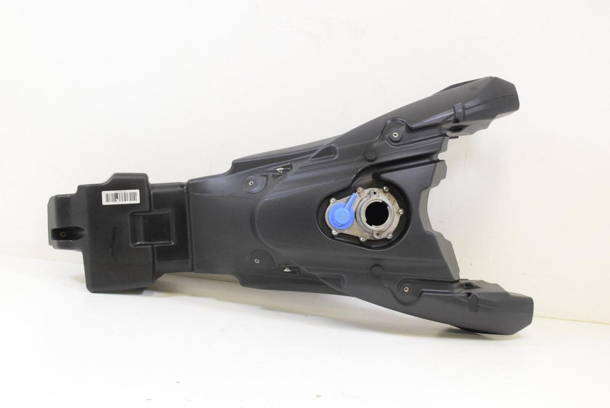 2015 Ducati Hypermotard 821 Fuel Gas Petrol Tank 58611981A {{ shop.shopifyCountryName }} - Mototech271