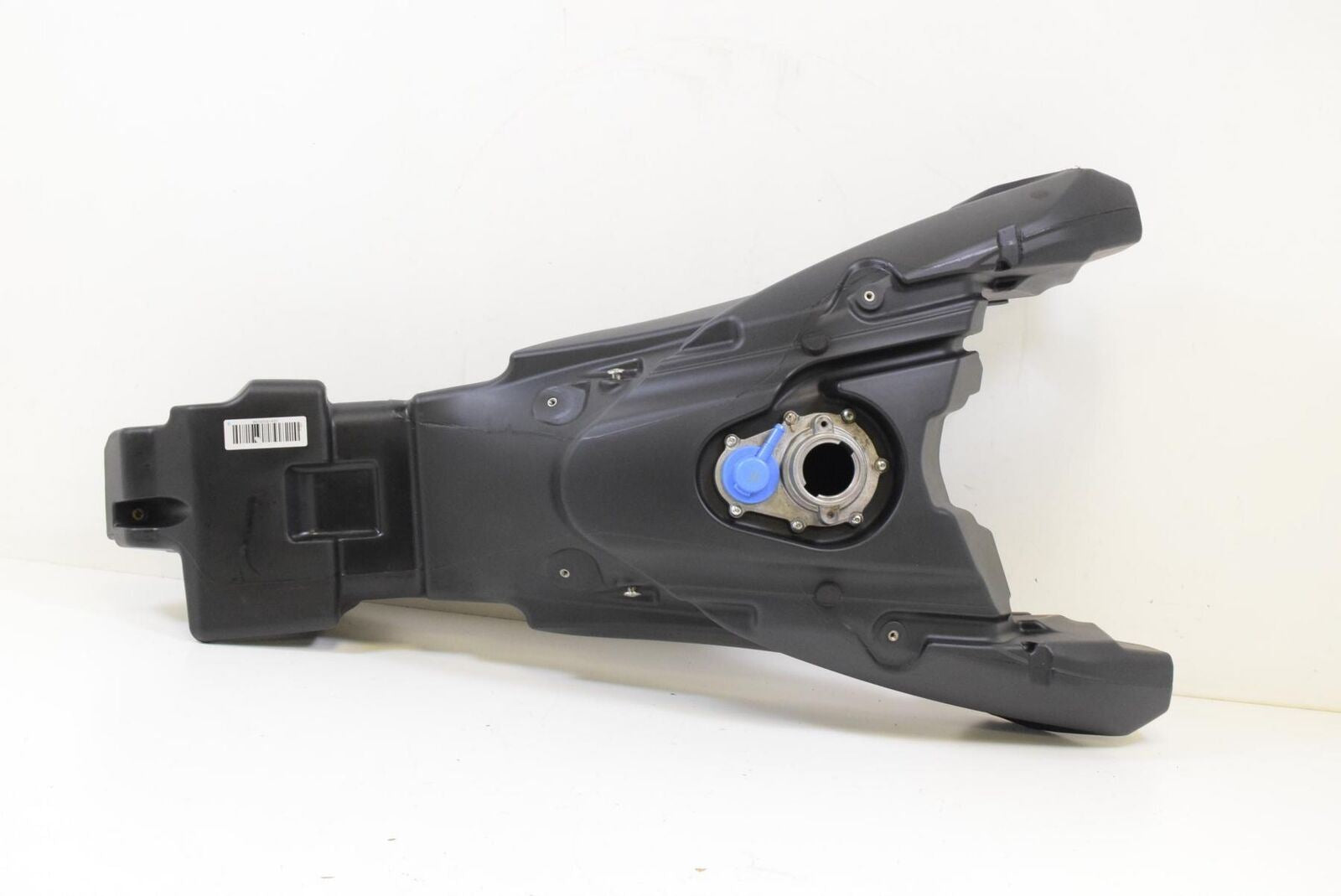 2015 Ducati Hypermotard 821 Fuel Gas Petrol Tank 58611981A {{ shop.shopifyCountryName }} - Mototech271