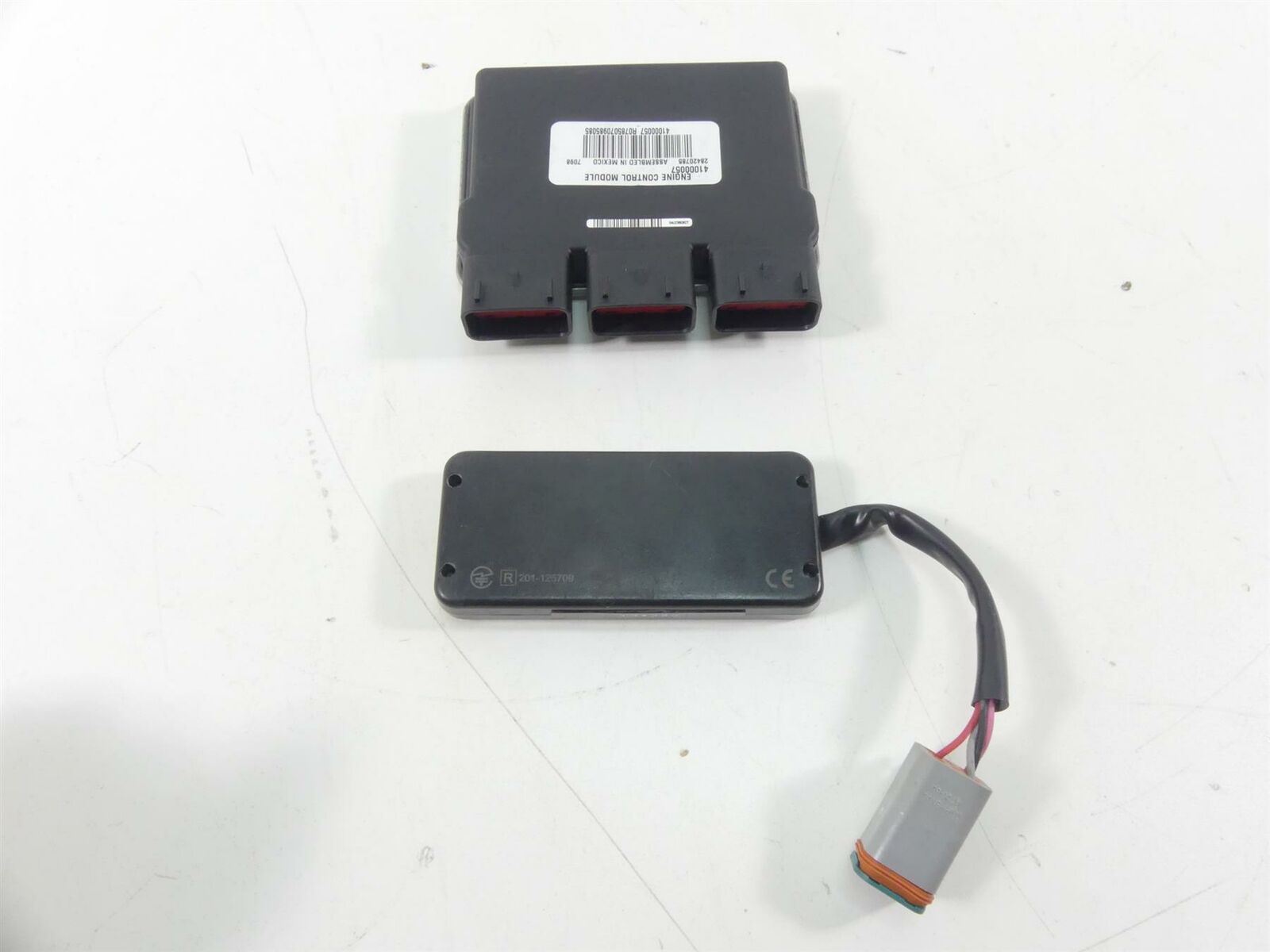 2017 Harley FXDLS Dyna Low Rider Cdi Ecu Ecm Engine Control Module + Vance Hines FP3 Fuelpak Set -Read 194380 201-125709 41000057 {{ shop.shopifyCountryName }} - Mototech271