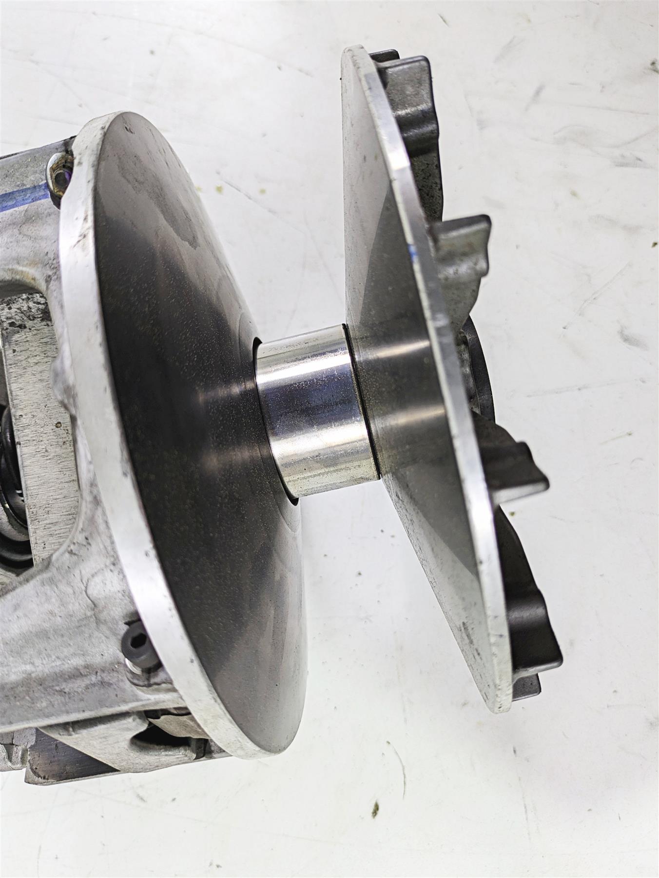 2022 Polaris Ranger 1000 Premium Primary Drive Clutch 1323801 {{ shop.shopifyCountryName }} - Mototech271
