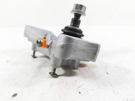 2007 BMW R1200RT K26 Showa Lower Triple Tree & Ball Joint 31428520146 {{ shop.shopifyCountryName }} - Mototech271