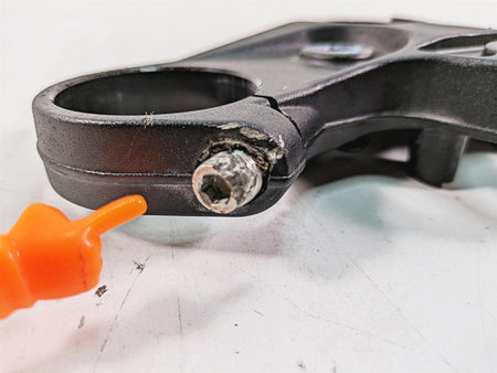2020 Aprilia Tuono V4 Factory Upper Triple Tree Steering Clamp 2B005702 898680 {{ shop.shopifyCountryName }} - Mototech271