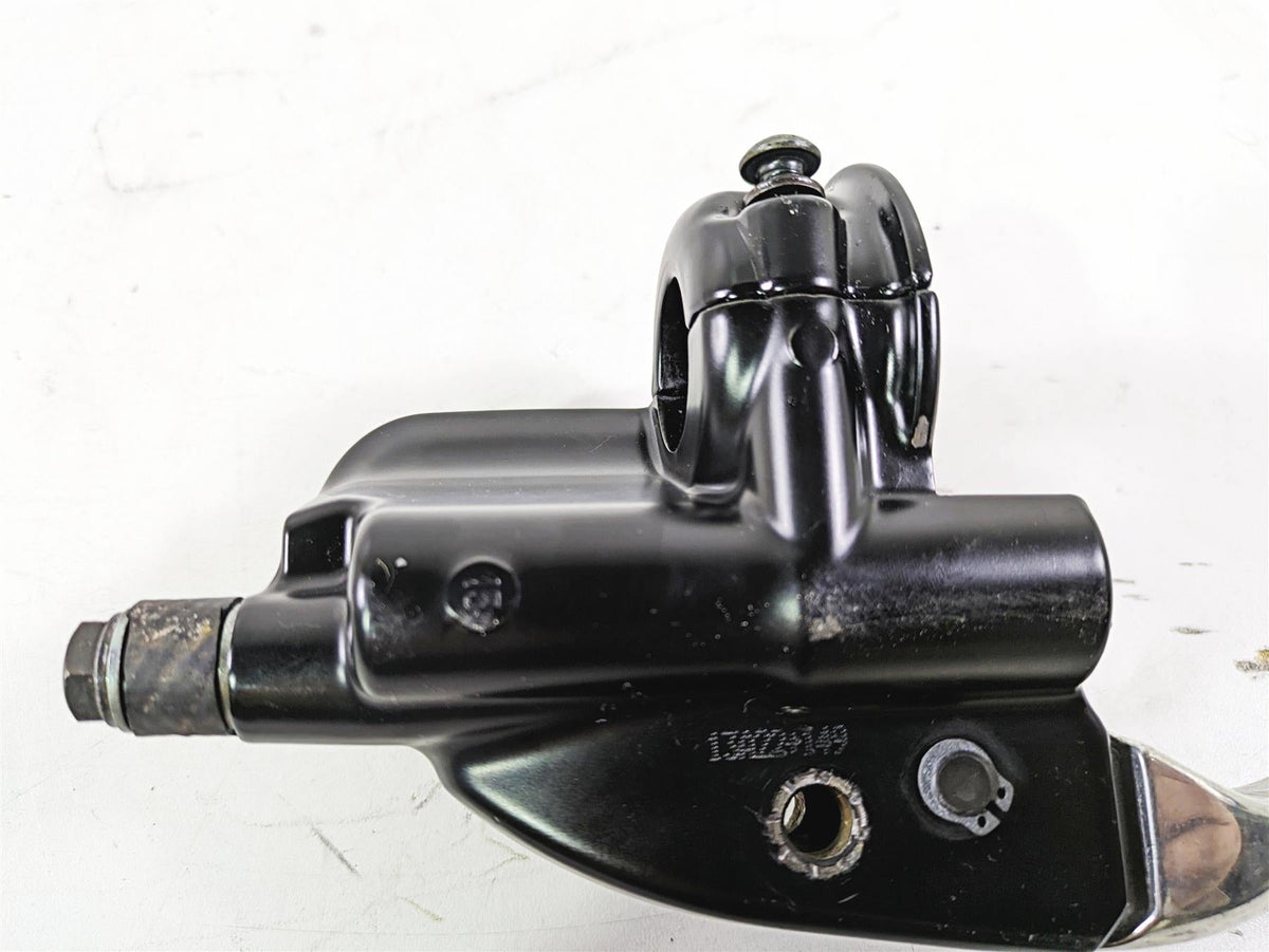 2013 Harley VRSCDX Night Rod Sp Front Brake Master Cylinder 11/16" 44551-08F {{ shop.shopifyCountryName }} - Mototech271