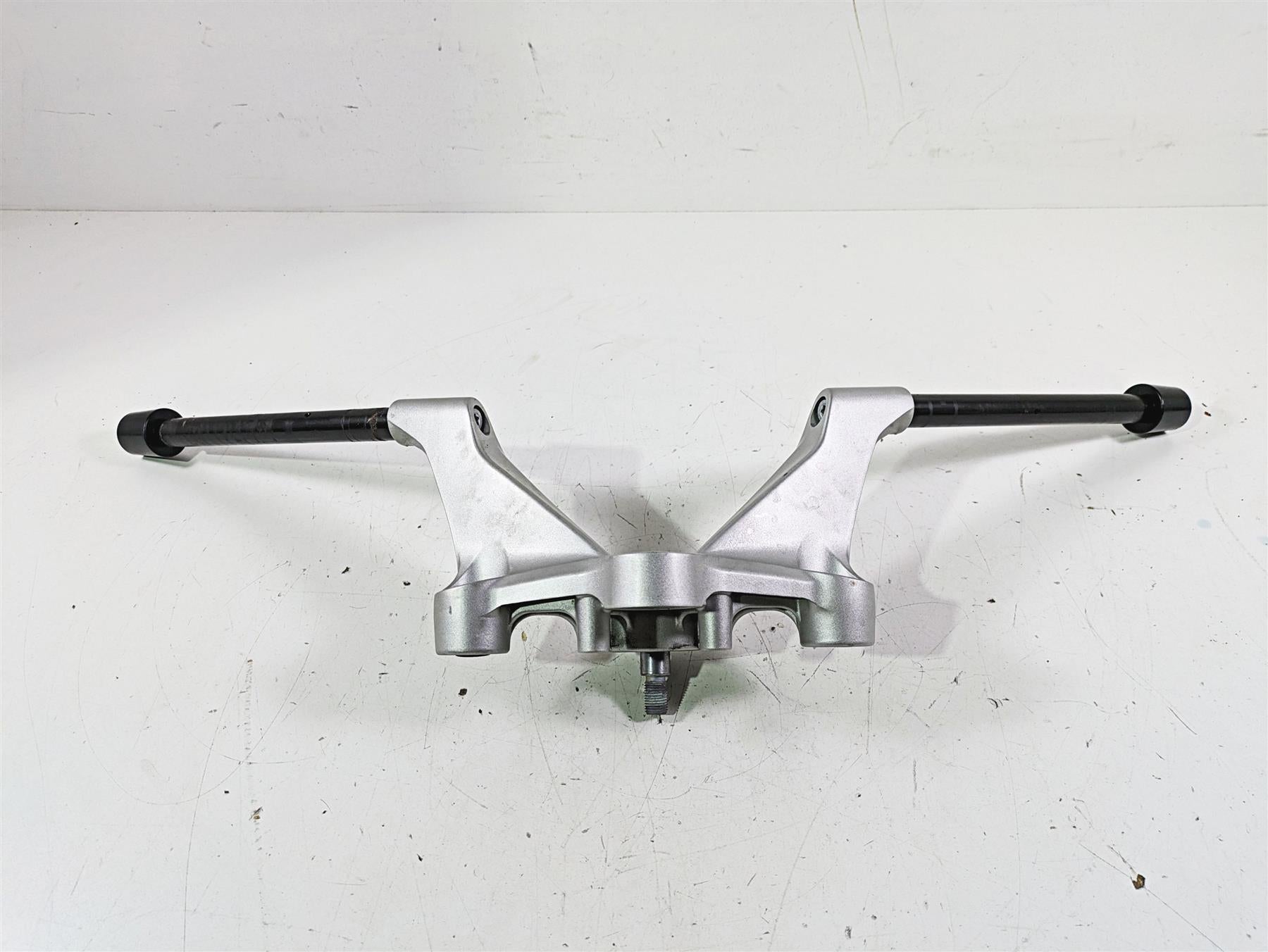 2014 BMW R1200 RT RTW K52 Handlebars & Upper Triple Tree Set 32718520053 {{ shop.shopifyCountryName }} - Mototech271