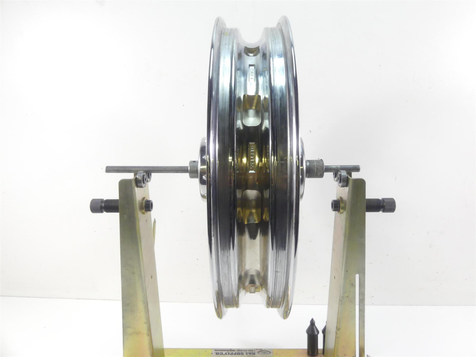 2009 Harley FLHTCU SE4 CVO E-Glide Straight Chrome 17x3 Front Wheel Rim 42171-09 {{ shop.shopifyCountryName }} - Mototech271