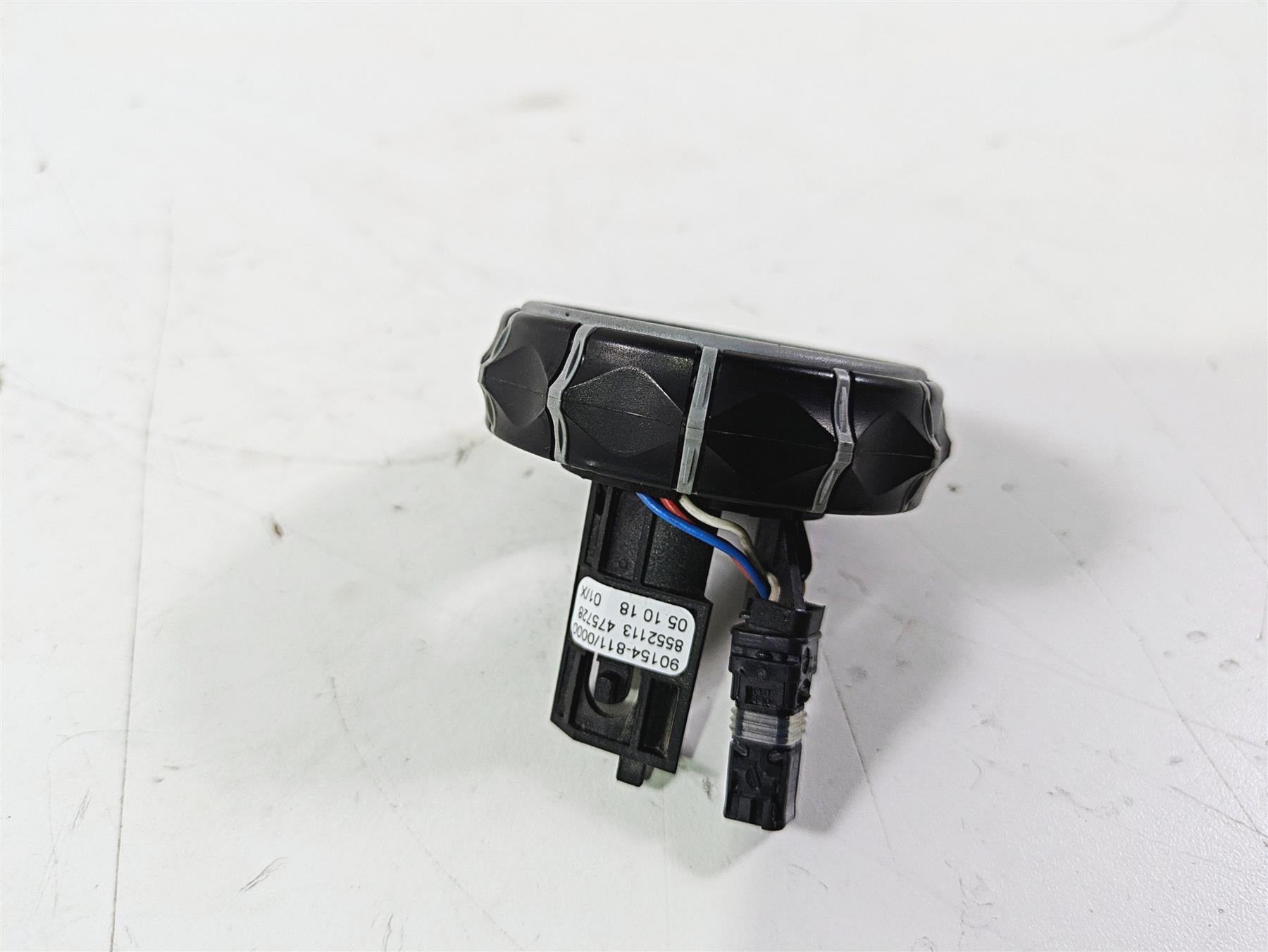 2019 BMW S1000XR K49 Left Round Multi Control Switch 61317727498 {{ shop.shopifyCountryName }} - Mototech271