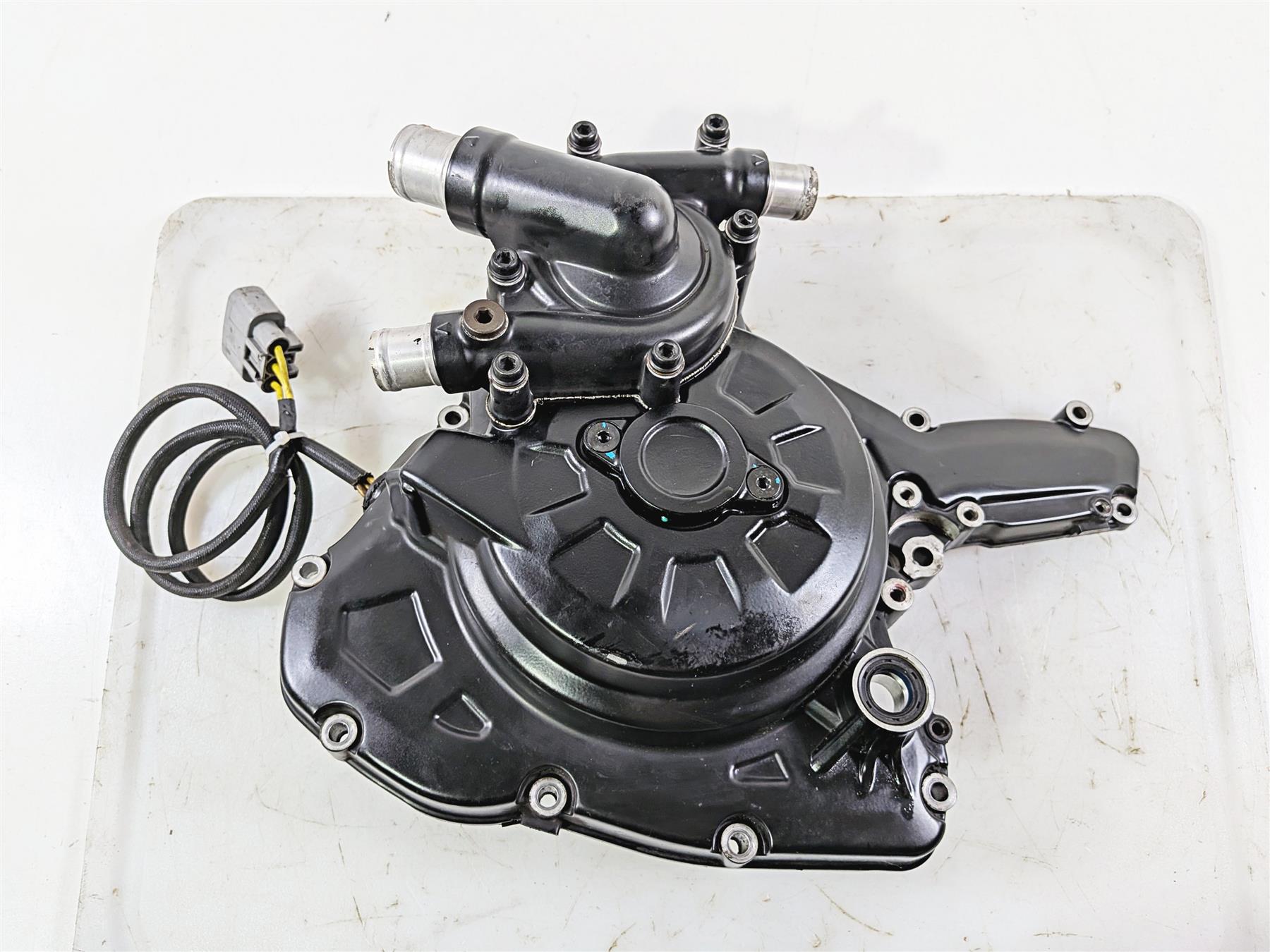 2016 Ducati Hypermotard 939 SP Stator Cover Alternator & Water Pump 24231202A-Mototech271