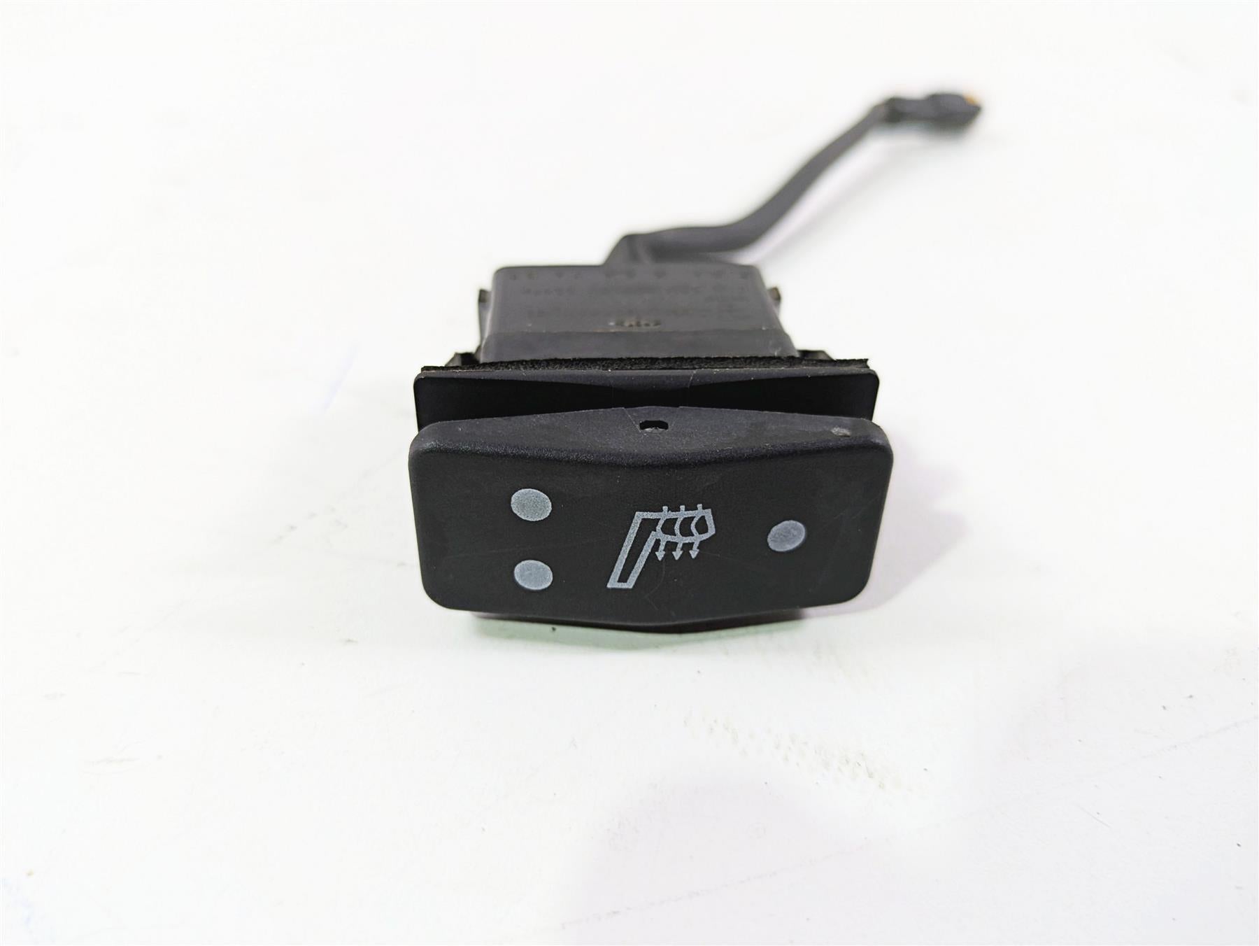 2013 Triumph Tiger 1215 Explorer Heated Seat Switch - Read T2505150 {{ shop.shopifyCountryName }} - Mototech271