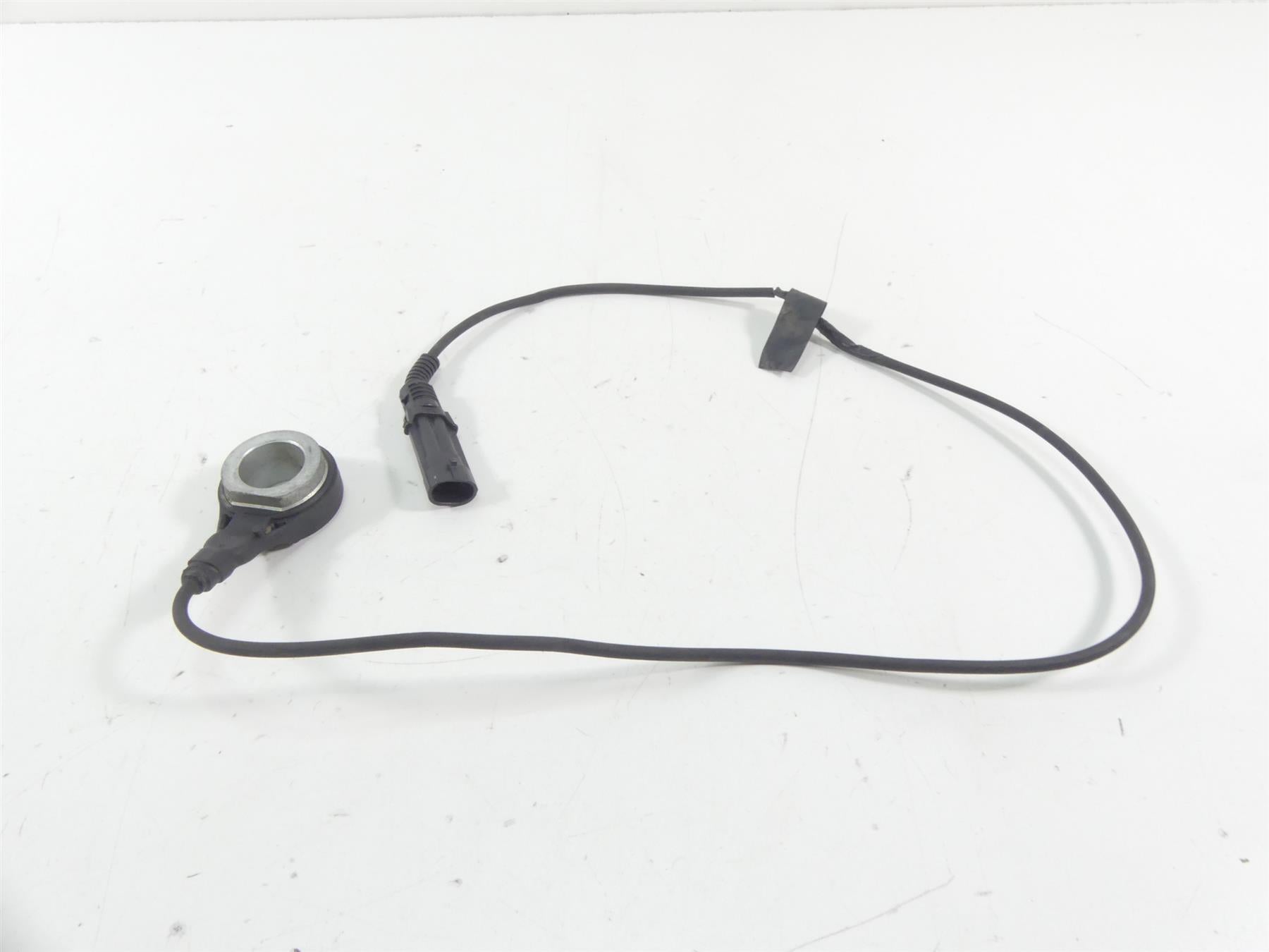 2014 Harley Touring FLHX Street Glide Front Abs Wheel Speed Sensor Read 32700015 {{ shop.shopifyCountryName }} - Mototech271