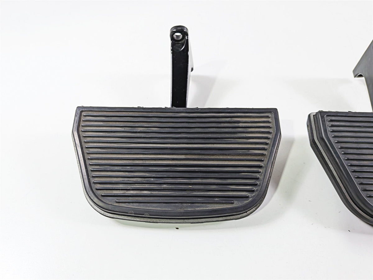 2014 Harley Touring FLHTK Electra Glide Rear Passenger Floor Board Set 52719-10-Mototech271