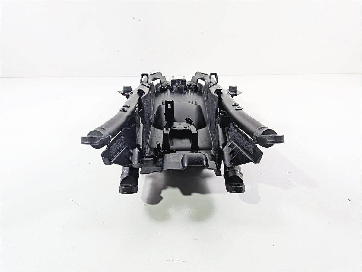 2023 Yamaha MT10 MTN1000 Subframe Sub Frame & Inner Fender B5Y-21190-00-00 {{ shop.shopifyCountryName }} - Mototech271