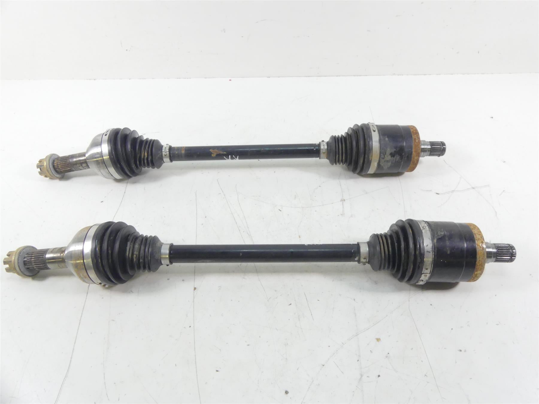 2020 Can-Am Commander 1000R XT Rear Cv Drive Axle Shaft Set 705502411 | Mototech271