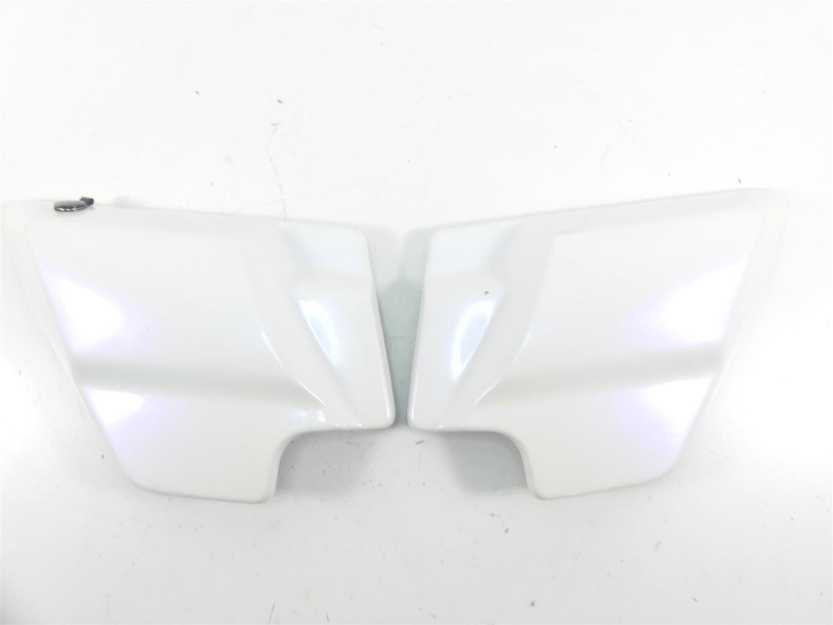 2010 Harley Touring FLHRC Road King Side Cover White Ice Pearl 66250-09 {{ shop.shopifyCountryName }} - Mototech271