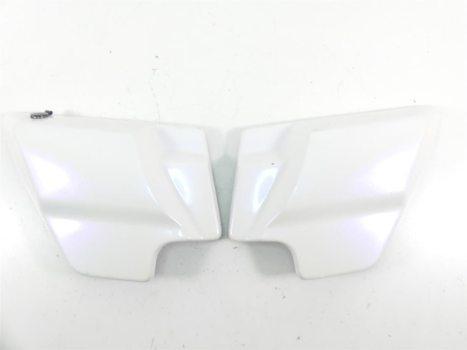 2010 Harley Touring FLHRC Road King Side Cover White Ice Pearl 66250-09 {{ shop.shopifyCountryName }} - Mototech271