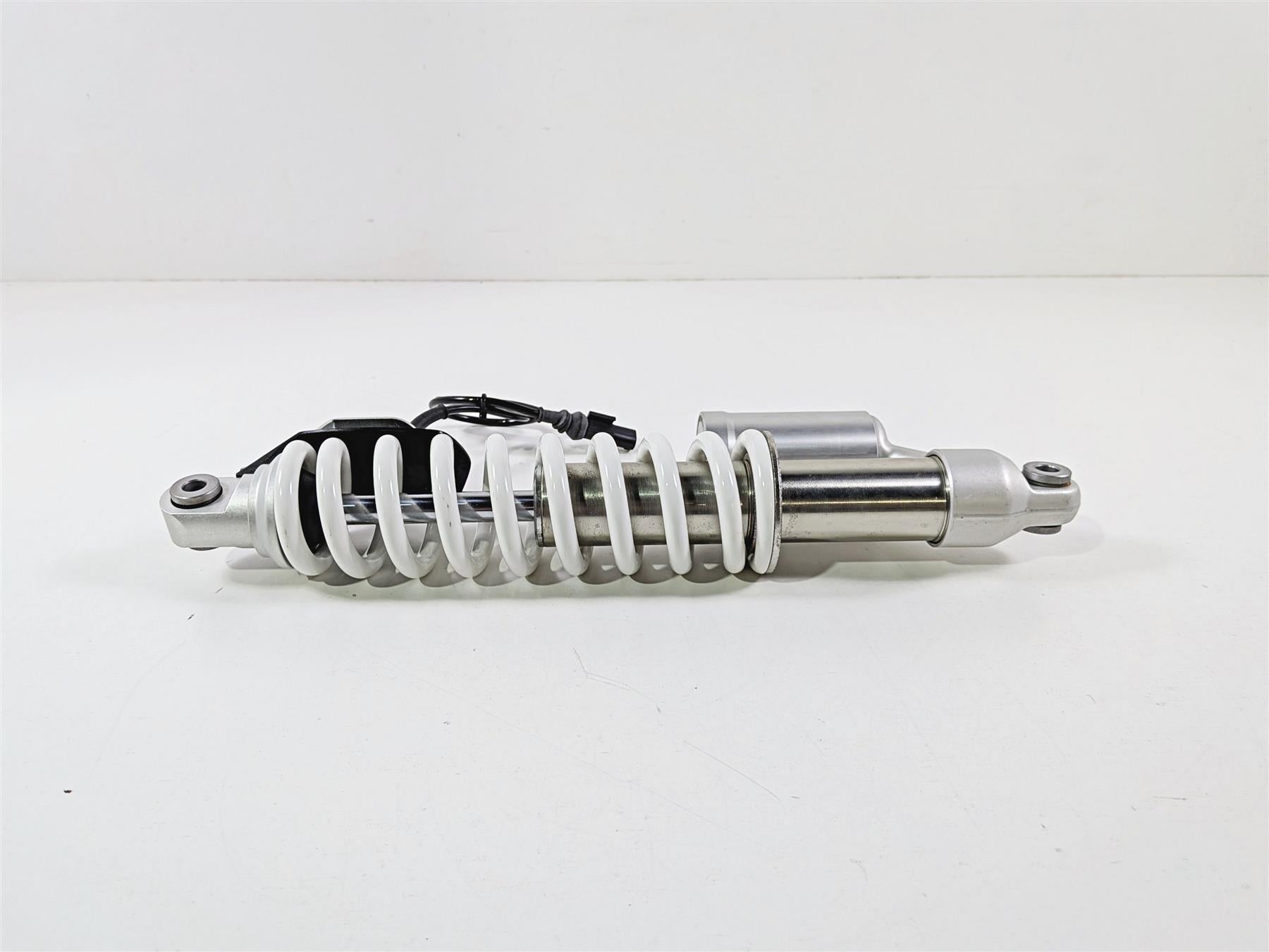2019 BMW R1250GS K50 Front Shock Damper Esa Sport Code: X547A 31488559492 {{ shop.shopifyCountryName }} - Mototech271