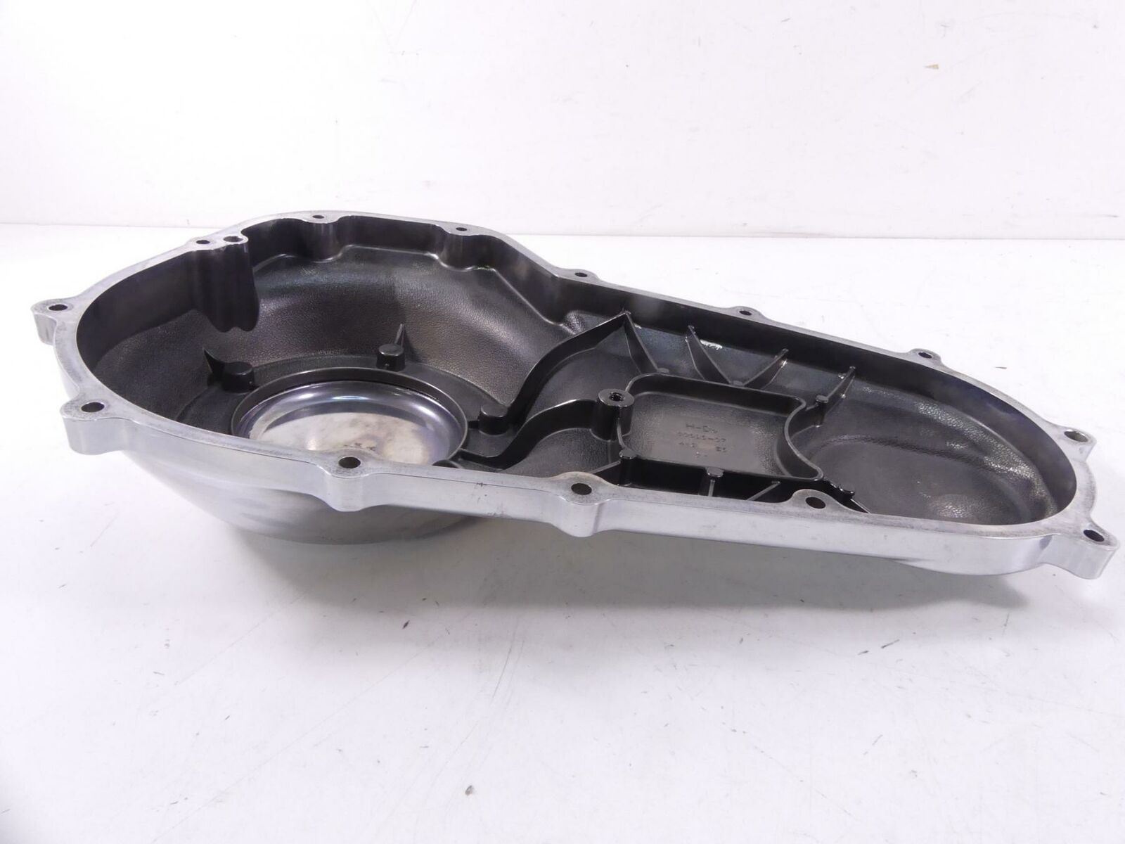 2010 Harley Touring FLHX Street Glide Outer Primary Drive Clutch Cover 60685-07 {{ shop.shopifyCountryName }} - Mototech271