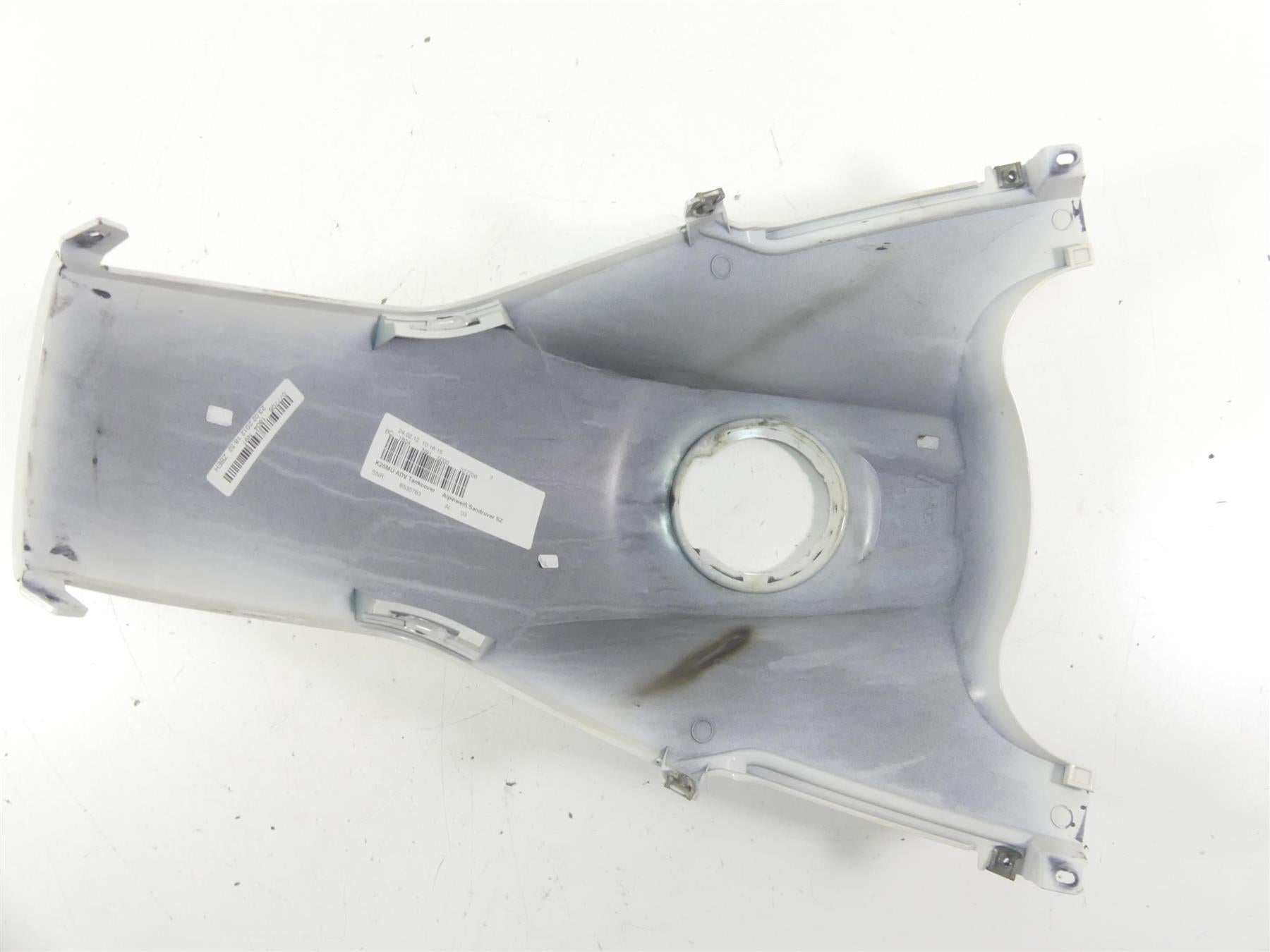 2012 BMW R1200 GS K255 Adventure Fuel Gas Tank Center Cover Fairing 46637702714 {{ shop.shopifyCountryName }} - Mototech271
