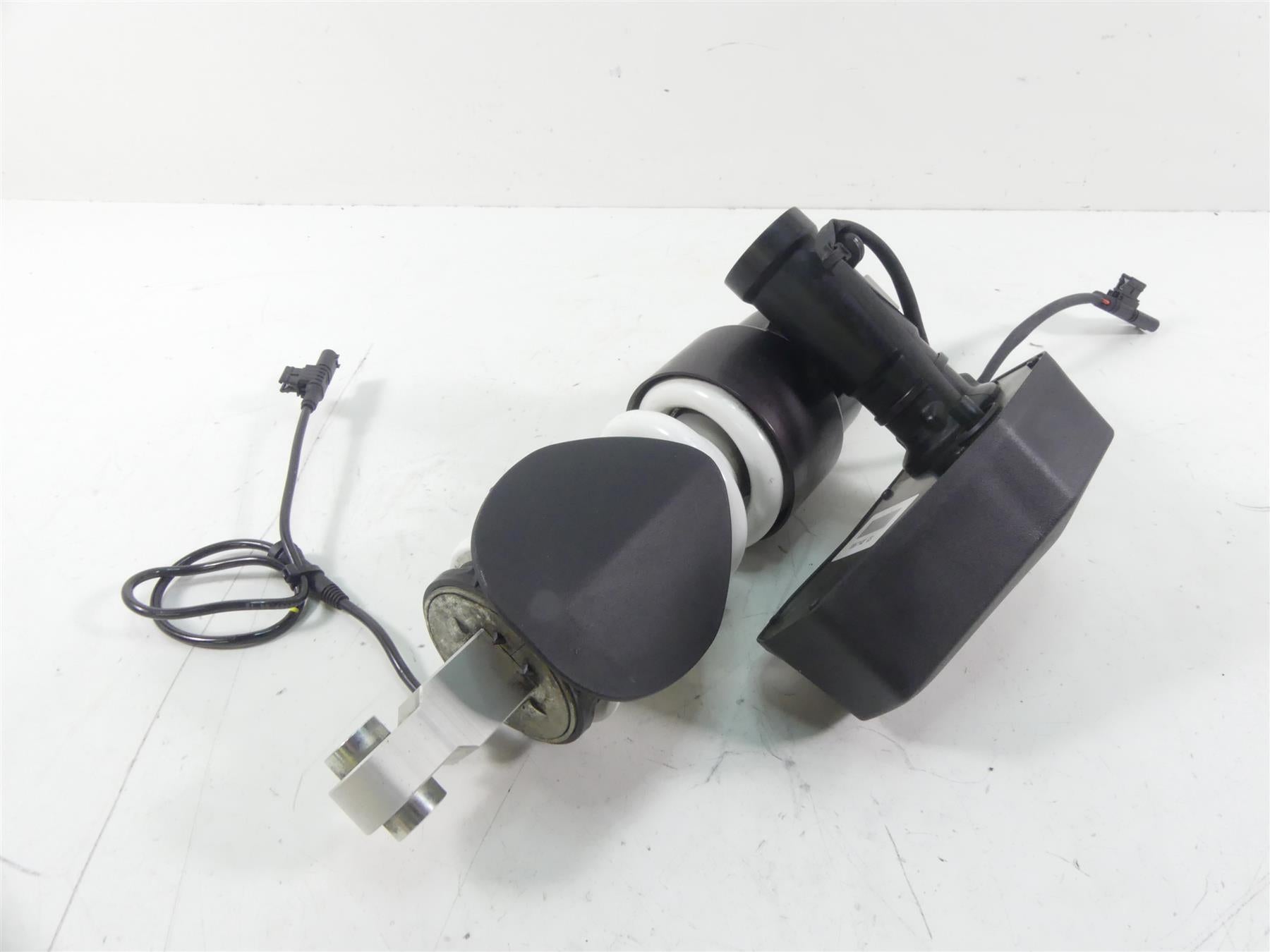 2017 BMW R1200RT K52 Rear Esa Suspension Damper Shock 33548557148 {{ shop.shopifyCountryName }} - Mototech271