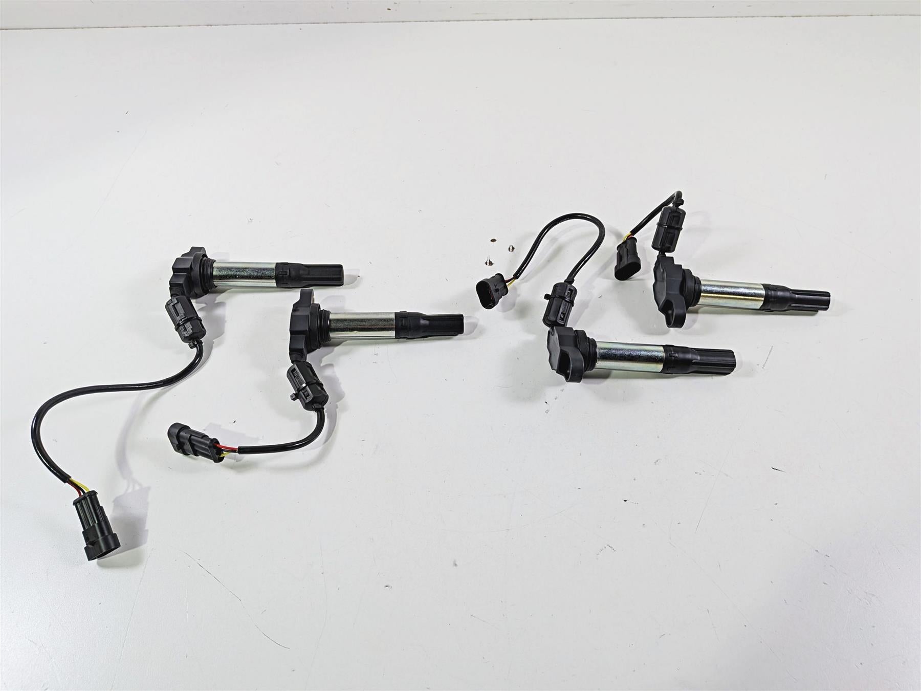 2018 Aprilia RSV4 RR Ignition Coils Stick Coil Set 857084 857501 {{ shop.shopifyCountryName }} - Mototech271