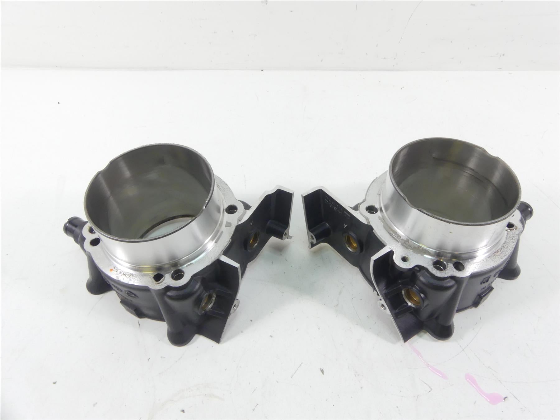2015 Ducati Monster 1200 S Cylinder Jug Barrel Piston Set 120Z0141AC 120Z0131AC {{ shop.shopifyCountryName }} - Mototech271