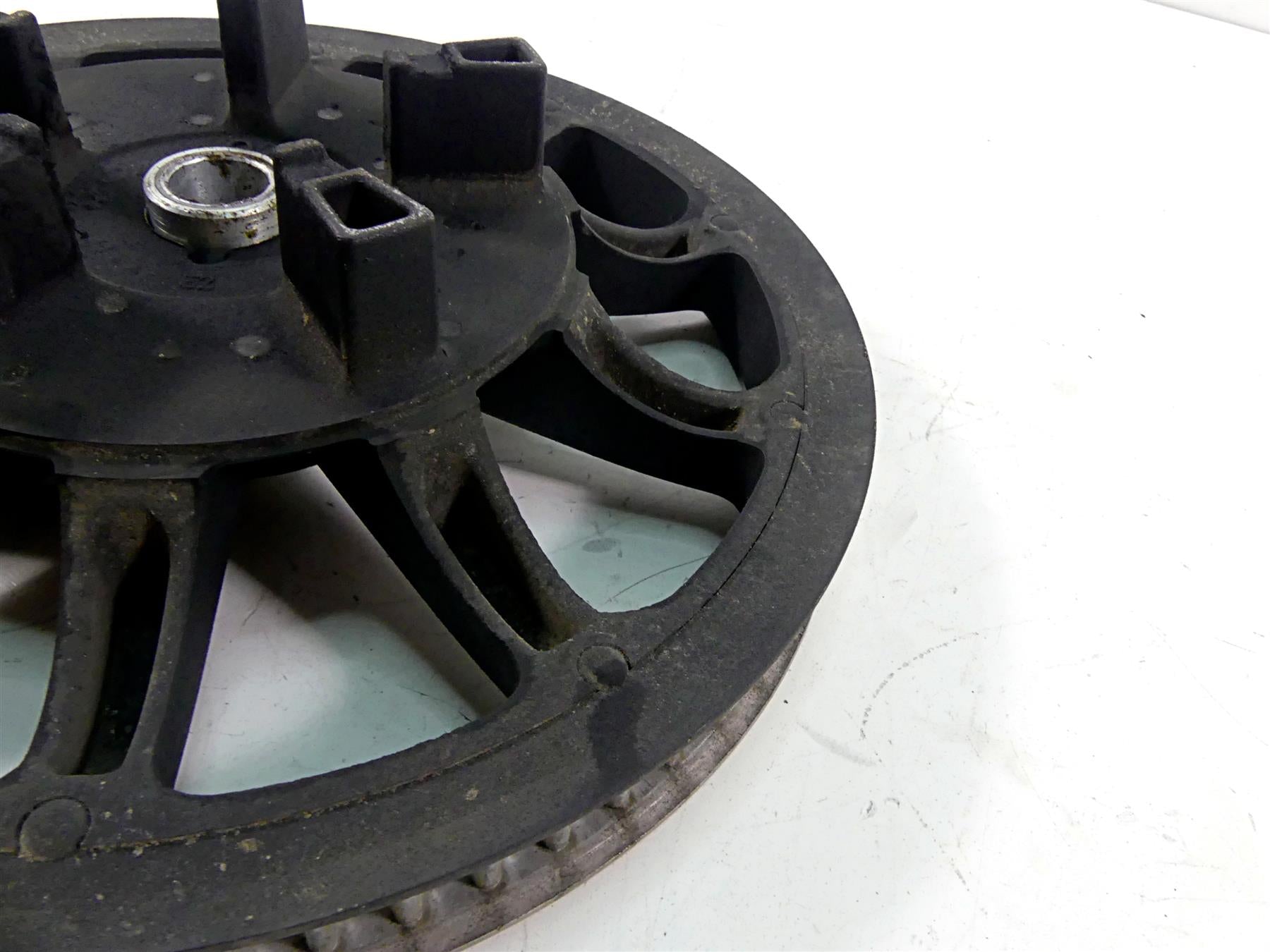 2019 Indian Chieftain Classic Rear Drive Belt Pulley Sprocket 66T 24mm 1333429 {{ shop.shopifyCountryName }} - Mototech271
