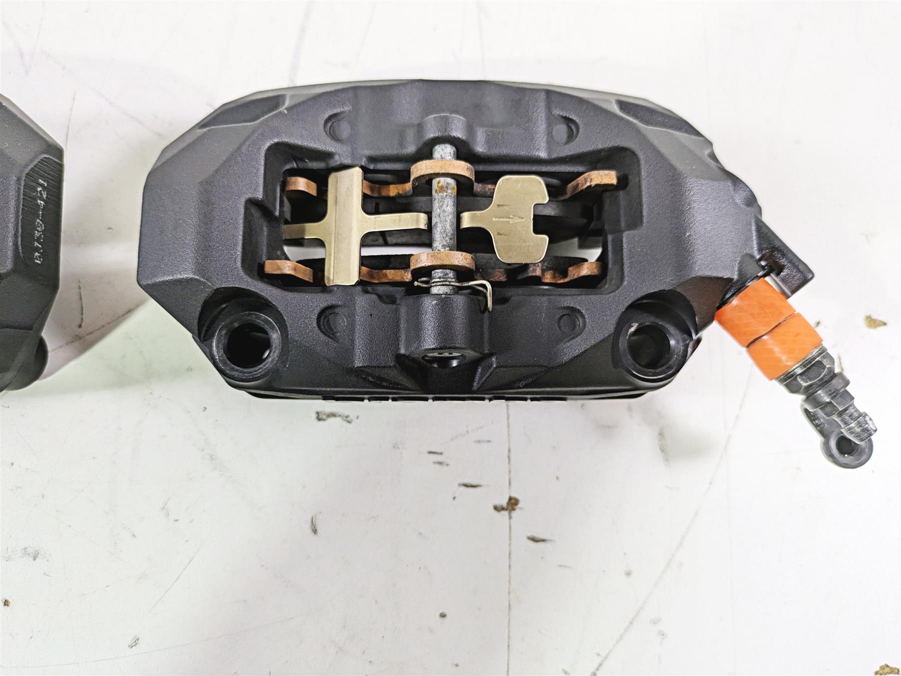 2021 Aprilia RS660 Brembo Monoblock Front Brake Caliper 100mm 2B006451 2B006452 {{ shop.shopifyCountryName }} - Mototech271