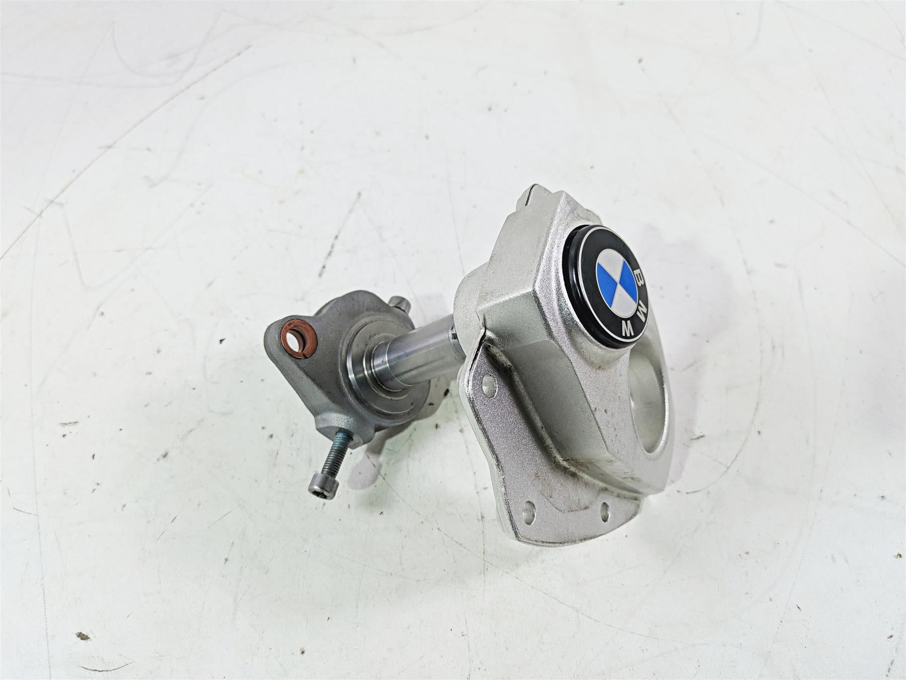 2015 BMW K1600 GT K48 Upper Arm Bridge & Steering Piece 32717721663 {{ shop.shopifyCountryName }} - Mototech271
