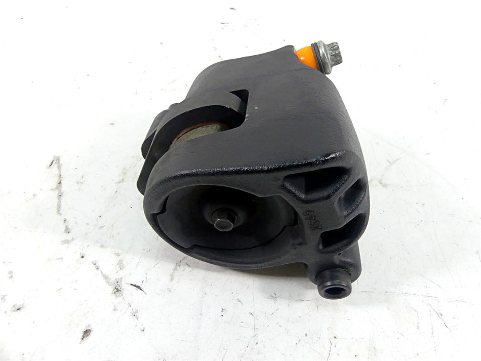 2006 Harley Softail FXSTSI Springer Front Brake Caliper 44077-88F {{ shop.shopifyCountryName }} - Mototech271