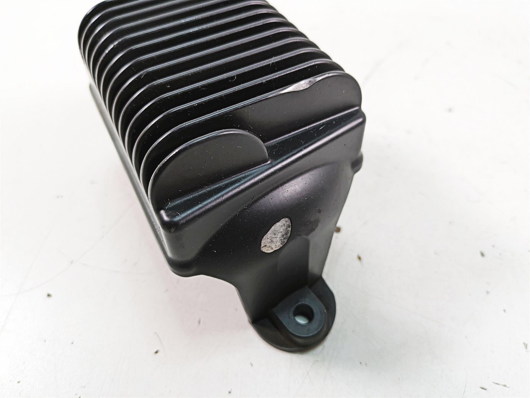 2011 Harley Touring FLHR Road King Rectifier Voltage Regulator 74505-09A {{ shop.shopifyCountryName }} - Mototech271