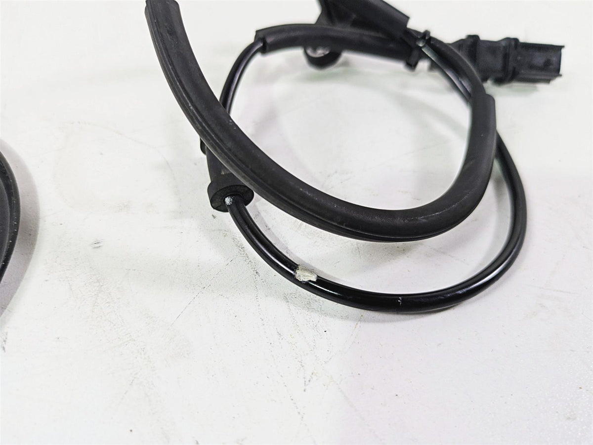 2020 Kawasaki Z900 ZR900 Front Abs Brake Wheel Speed Sensor 21176-0911 {{ shop.shopifyCountryName }} - Mototech271