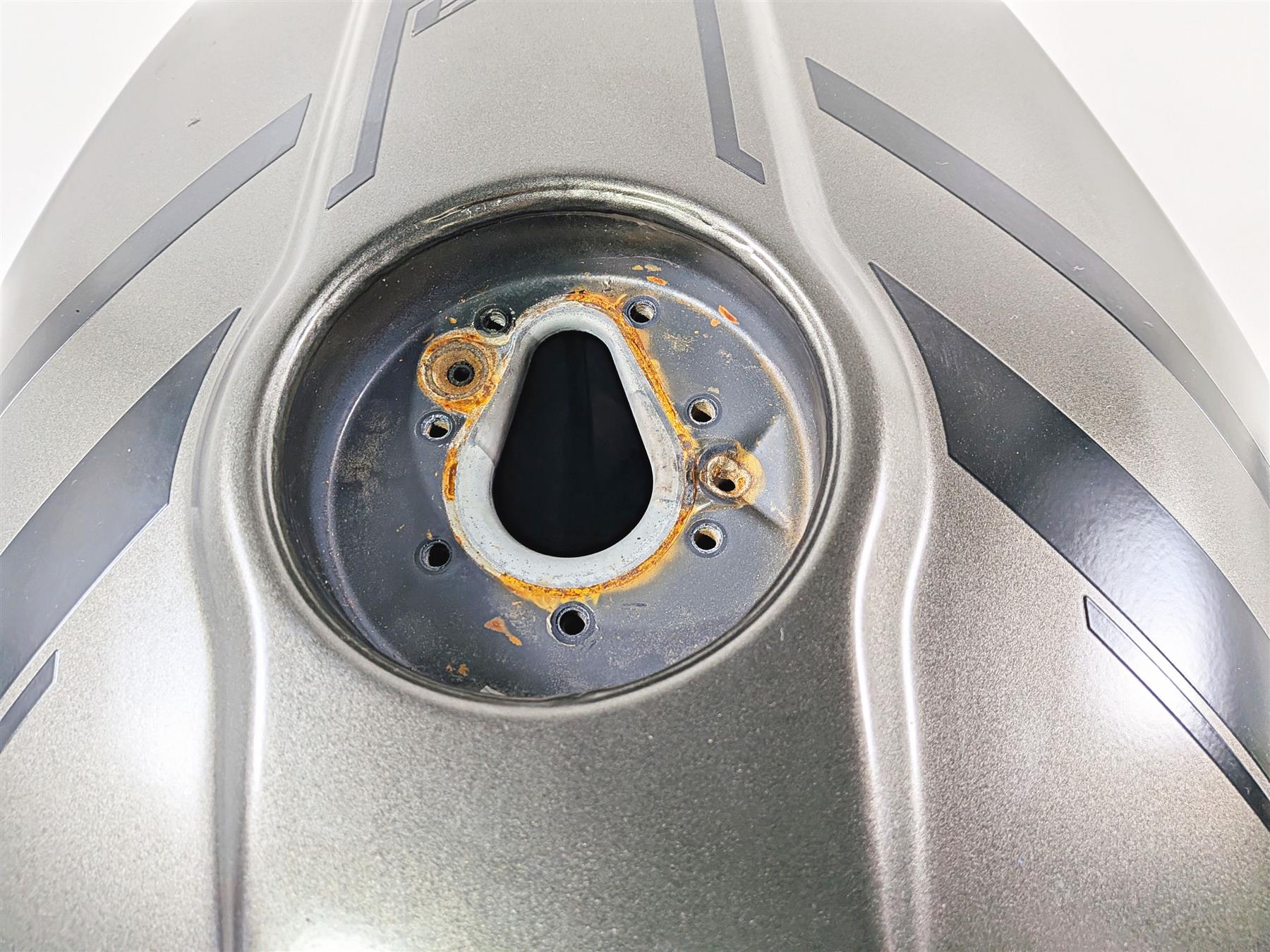 2023 BMW R nineT Scrambler K23 Fuel Gas Petrol Tank Manhattan Metal 16118102317 {{ shop.shopifyCountryName }} - Mototech271