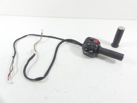 2016 Indian Chief Dark Horse Right Cruise Throttle Control Switch - Read 2413027 {{ shop.shopifyCountryName }} - Mototech271