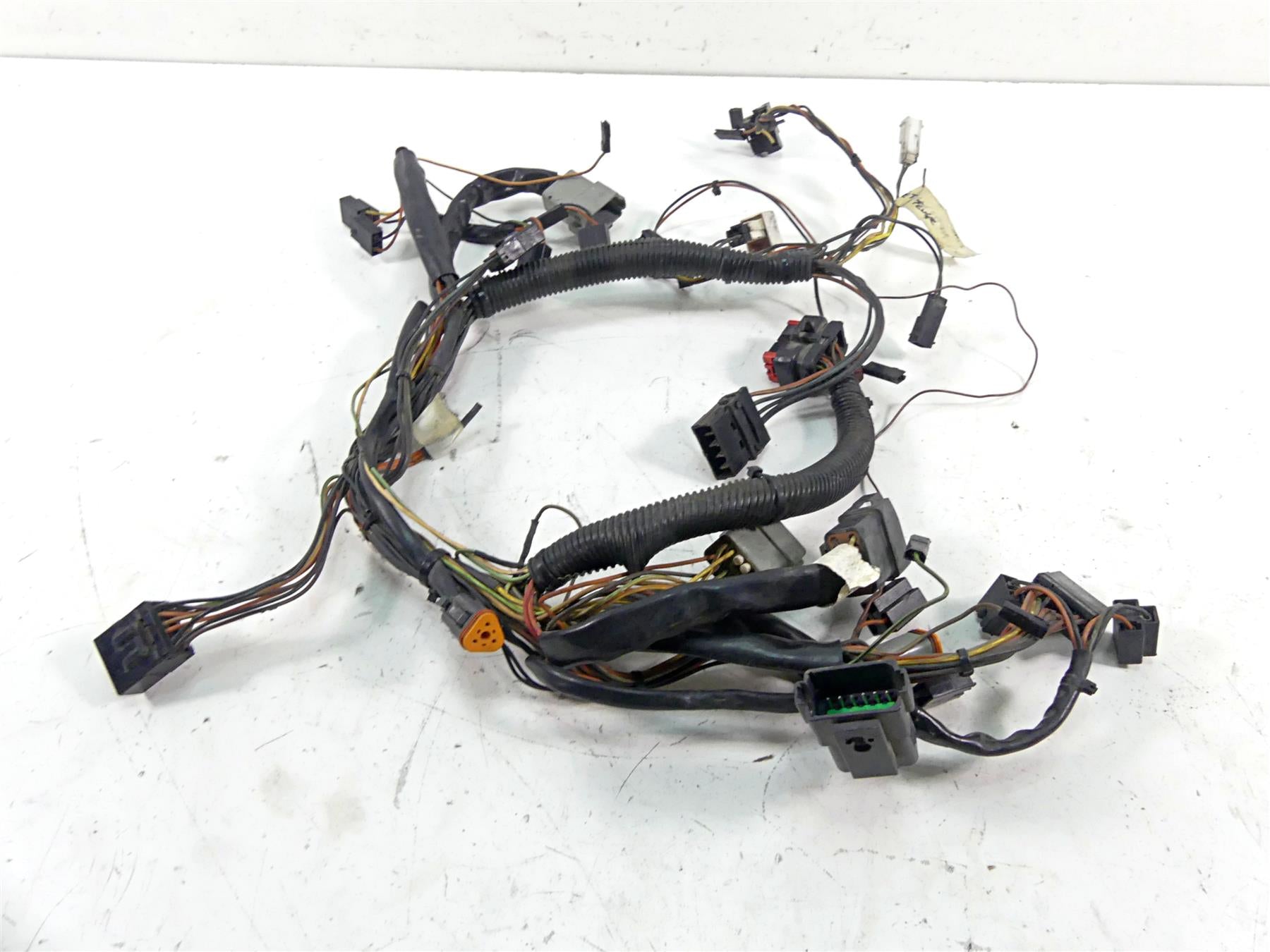 2002 Harley Touring FLHTC Electra Glide Front Wiring Harness -For Parts 70232-02 {{ shop.shopifyCountryName }} - Mototech271