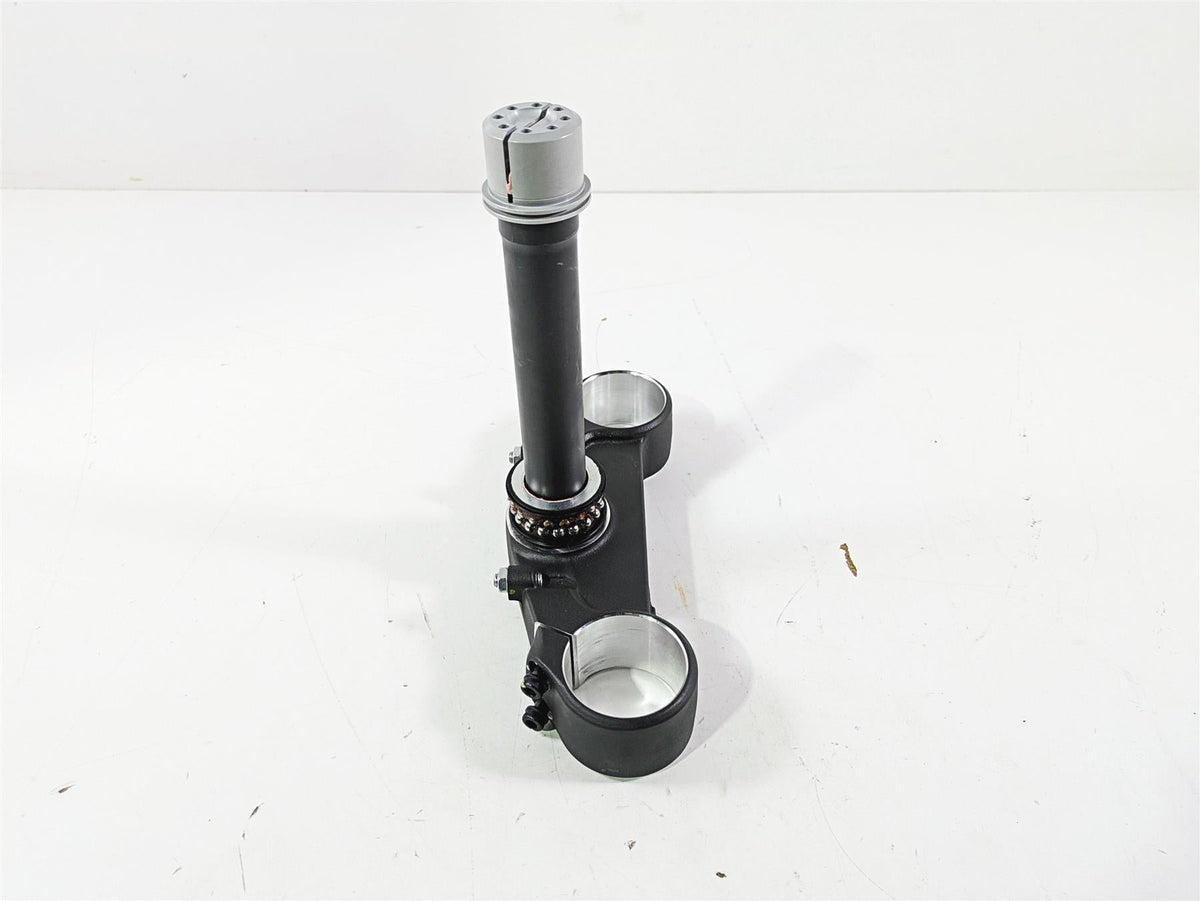 2023 Ducati Monster 937 SP Lower Triple Tree Steering Clamp 342P1241AA {{ shop.shopifyCountryName }} - Mototech271