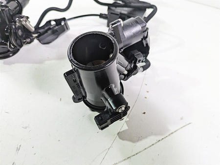 2015 BMW R nineT K21 Throttle Body & Junction Set 13547705239 13547705240 {{ shop.shopifyCountryName }} - Mototech271