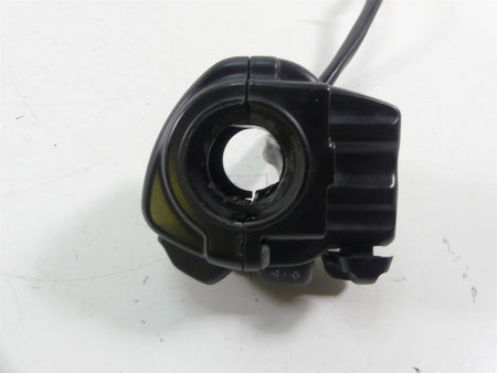 2011 Harley Touring FLTRX Road Glide Right Hand Cruise Control Switch 71684-06A {{ shop.shopifyCountryName }} - Mototech271