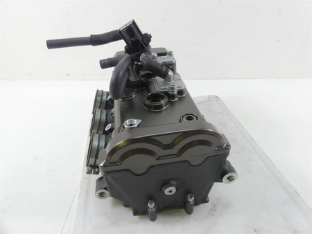 2015 Yamaha MT09 FZ09 Cylinderhead Cylinder Head 10K Only 1RC-11101-09-00 {{ shop.shopifyCountryName }} - Mototech271