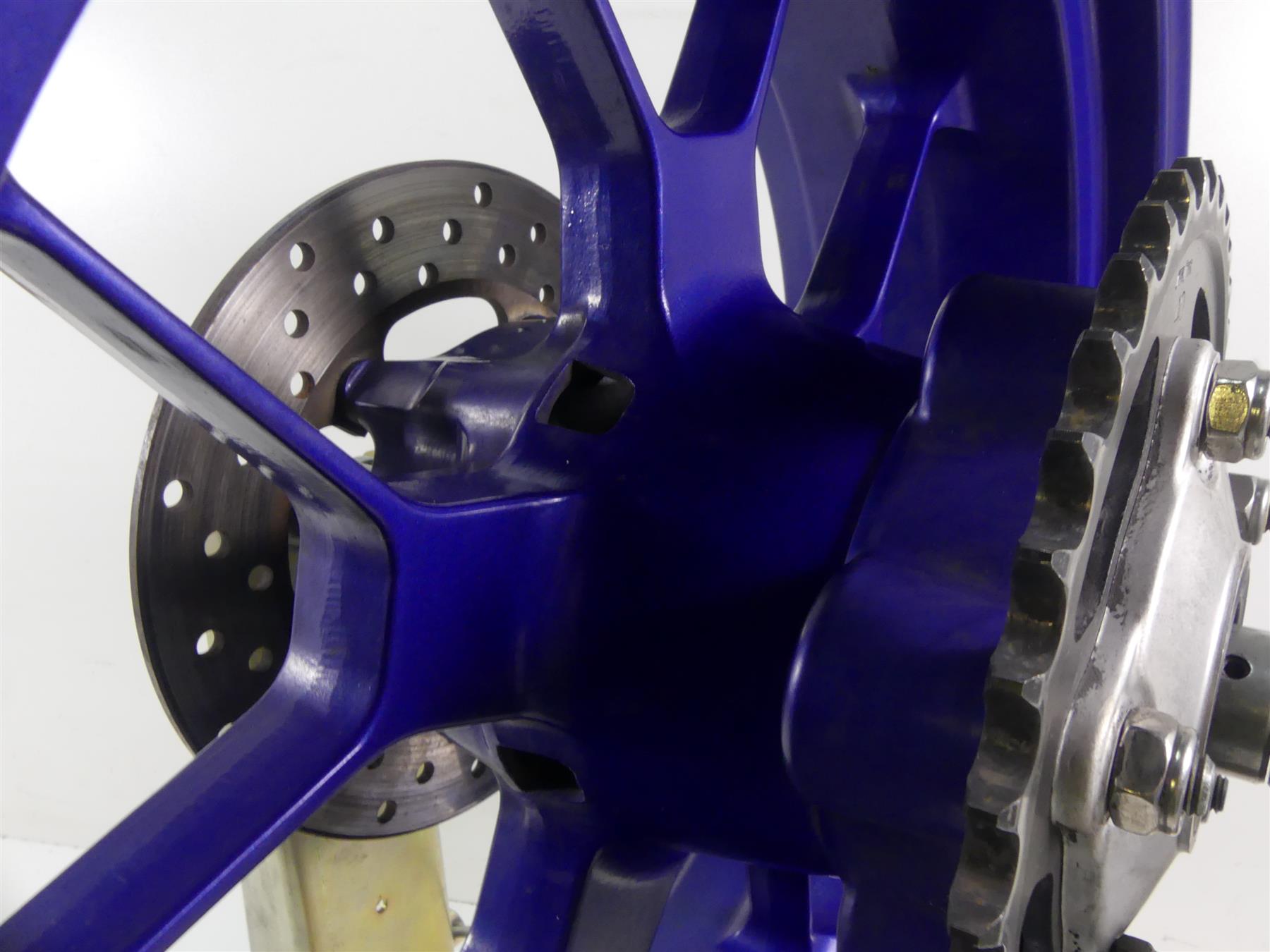 2004 Aprilia RSV1000 R Mille Rear Straight Blue 17x6 Wheel Rim AP8128071 {{ shop.shopifyCountryName }} - Mototech271