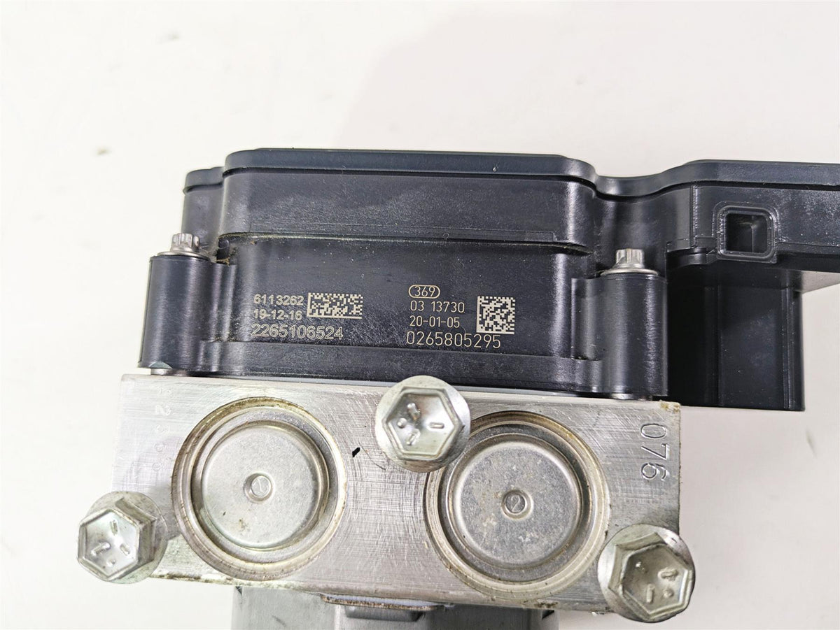 2020 Suzuki V-Strom 1050 XT Abs Brake Pump Unit Module 55610-06L00 {{ shop.shopifyCountryName }} - Mototech271