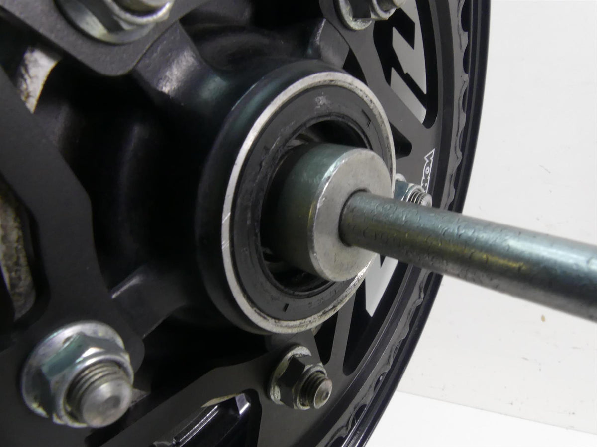 2012 Kawasaki ZX1400 ZX14R Ninja Straight 17x6 Rear Wheel Rim 41073-0574-18F {{ shop.shopifyCountryName }} - Mototech271