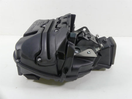 2020 Triumph Speed Triple RS 1050 Air Box Cleaner Breather Filter Set T2205575 {{ shop.shopifyCountryName }} - Mototech271