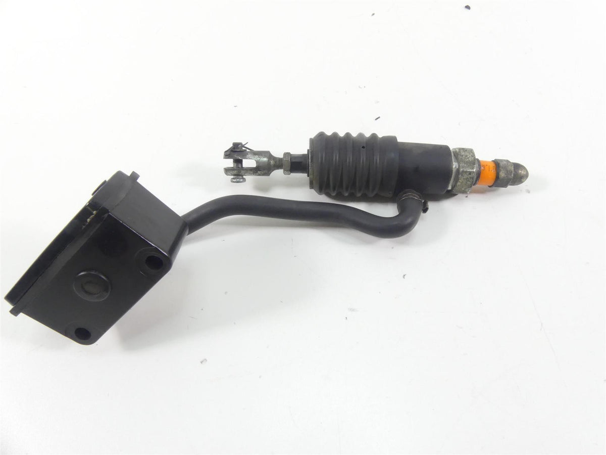 1995 Harley Touring FLHTCU Electra Glide Rear Brake Master Cylinder 41755-95A {{ shop.shopifyCountryName }} - Mototech271