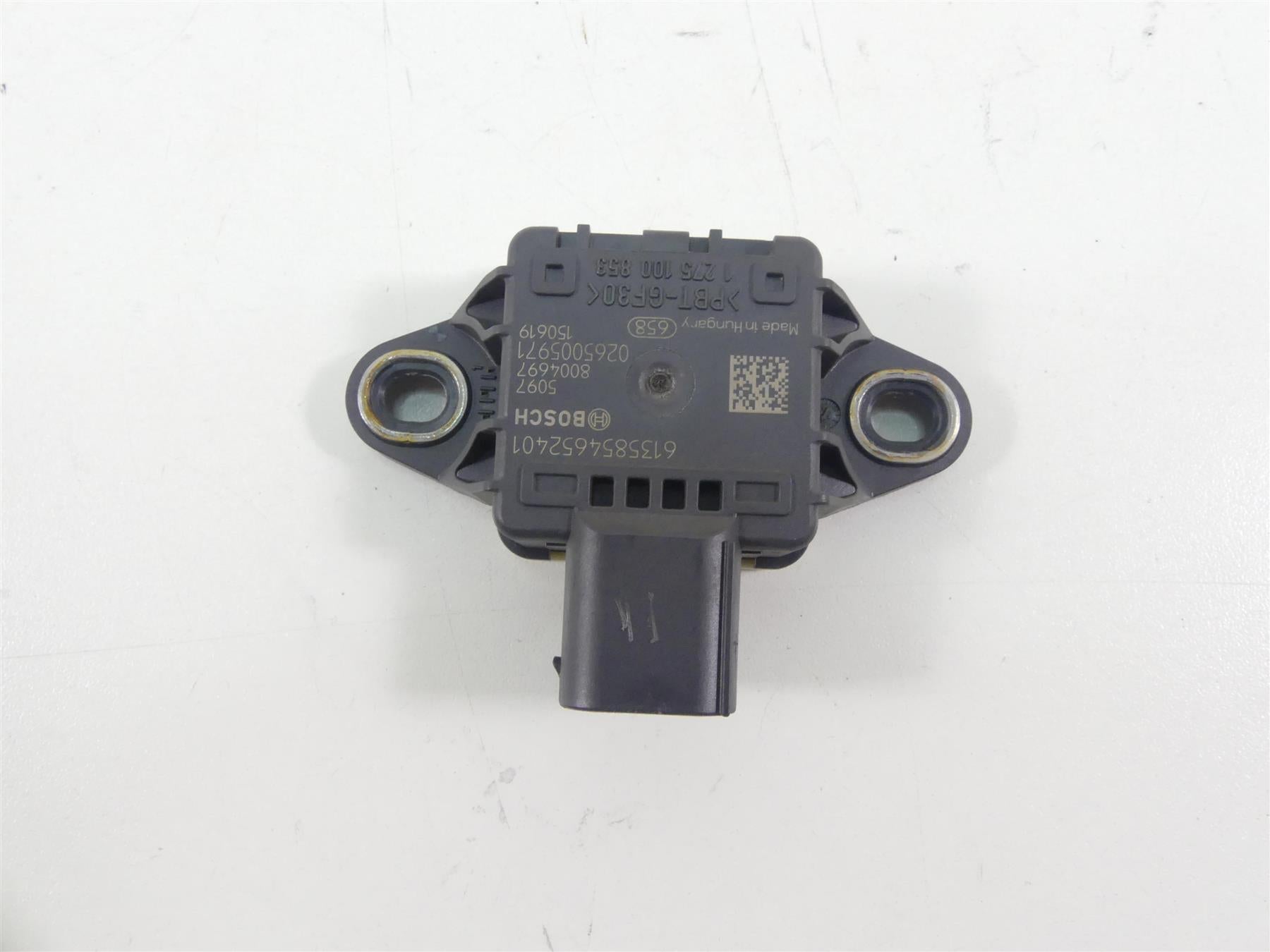 2016 BMW S1000XR K49 Bosch Speed Sensor Control Module 61358546524 {{ shop.shopifyCountryName }} - Mototech271