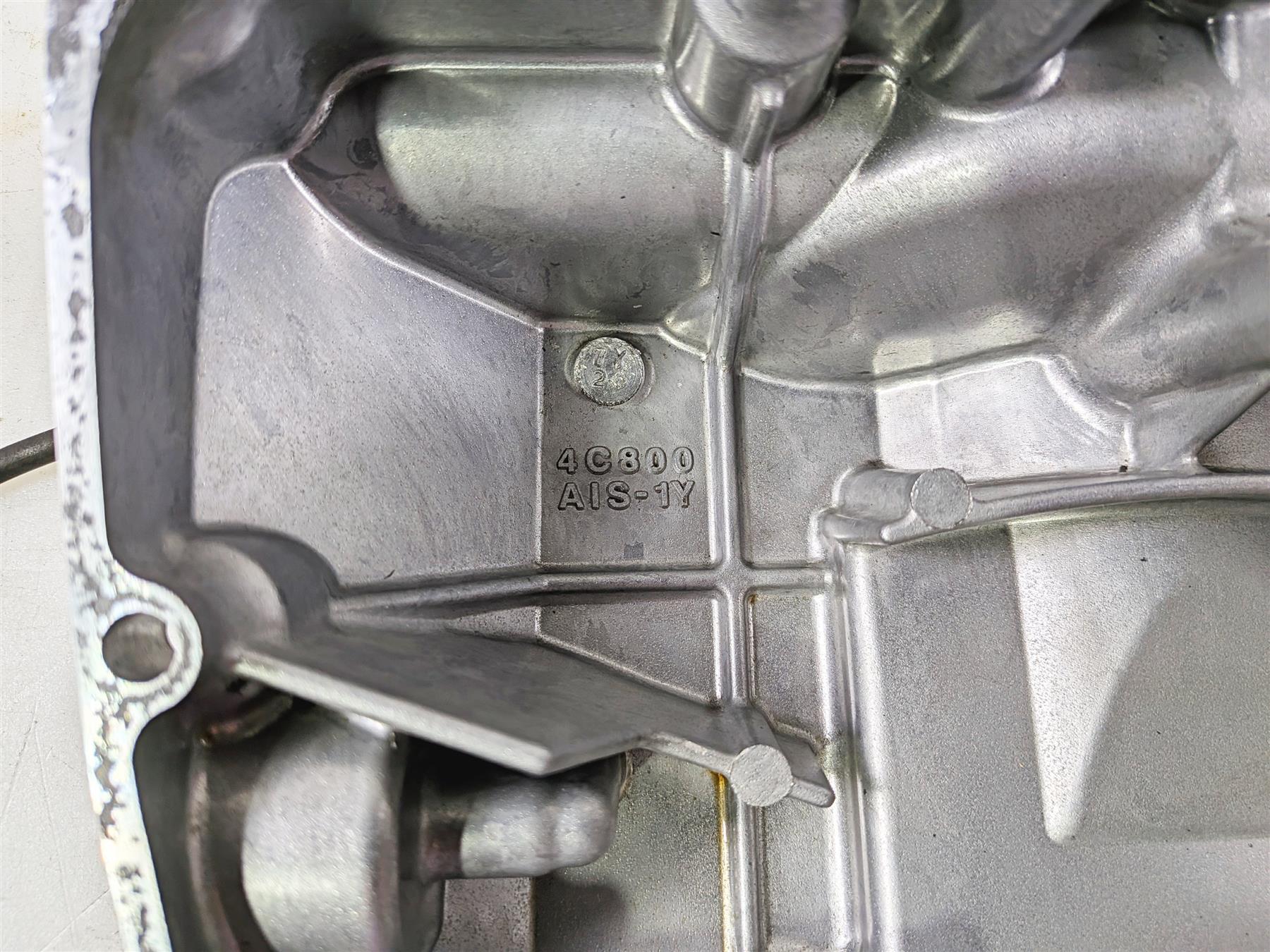 2008 Yamaha YZF R1 RN19 Bottom Motor Cover Oil Pan 4C8-13417-00-00 4C8-13400-00 {{ shop.shopifyCountryName }} - Mototech271