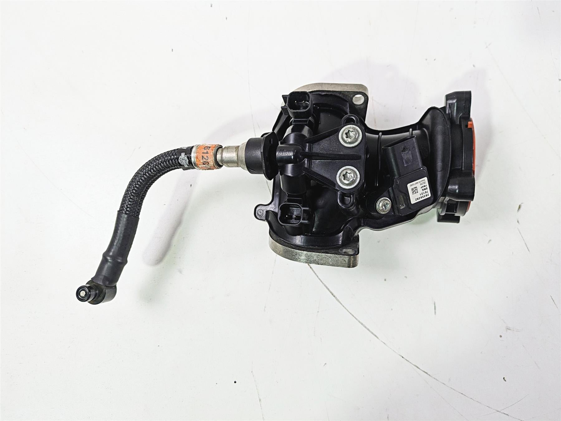 2017 Harley Touring FLHTKSE CVO E-Glide Intake & Injectors 27300121 {{ shop.shopifyCountryName }} - Mototech271