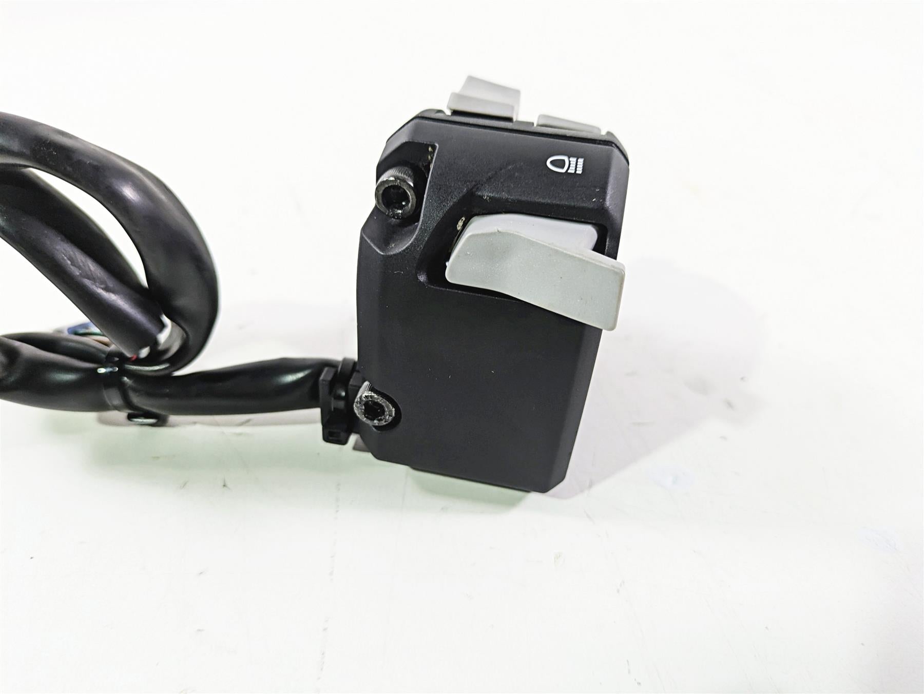 2023 Ducati Monster 937 SP Left Hand Control Switch 65110281C {{ shop.shopifyCountryName }} - Mototech271