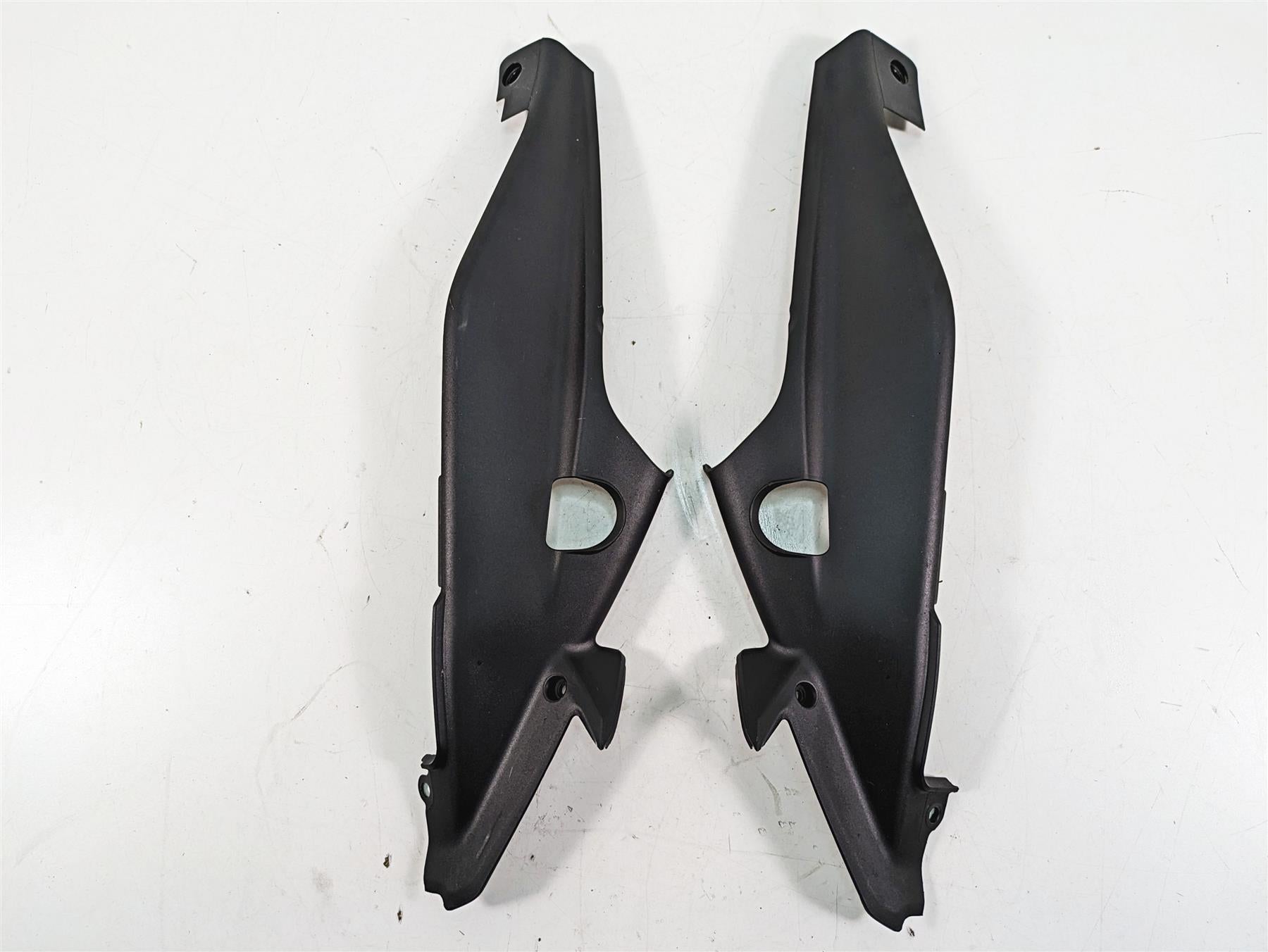 2020 Ducati Hypermotard 950 SP Tail Side Lower Frame Cover Fairing Set 48019721B {{ shop.shopifyCountryName }} - Mototech271